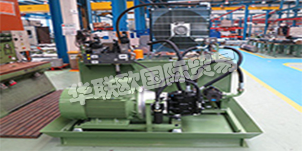GLUAL擁有自己的ENGINEERING DEPARTMENT專業(yè)從事工業(yè)過程的自動化：液壓  　　系統(tǒng)和電子系統(tǒng)。客戶滿意是他們整合最佳交鑰匙解決方案的主要目標(biāo)。